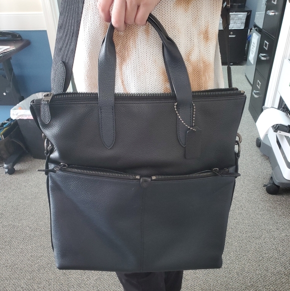 EUC Coach Messenger Bag - Picture 5 of 8